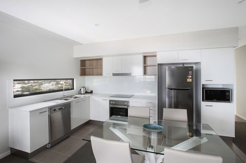 Direct Collective - Sea Breeze Mooloolaba - Accommodation Daintree 9