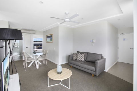 Direct Collective - Sea Breeze Mooloolaba - Accommodation Daintree 22