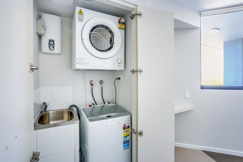Direct Collective - Sea Breeze Mooloolaba - Accommodation Daintree 18