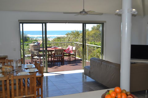 The Retreat Beach Houses - Accommodation Daintree 7