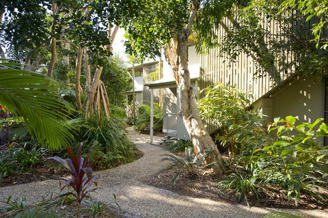 The Retreat Beach Houses - Accommodation Daintree 14