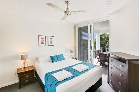 On The Beach Apartments - Accommodation Daintree 2