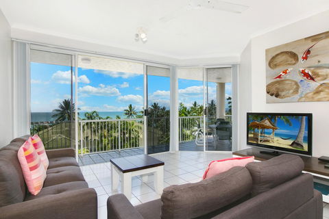 On The Beach Apartments - Accommodation Daintree 23