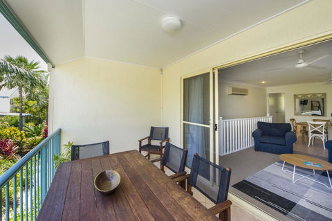 Sails On Horseshoe Apartment 9 - Accommodation Daintree 7