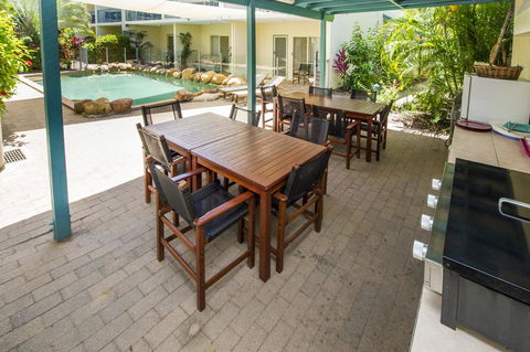 Sails On Horseshoe Apartment 9 - Accommodation Daintree 6