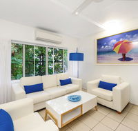 By The Sea Port Douglas - Accommodation Daintree