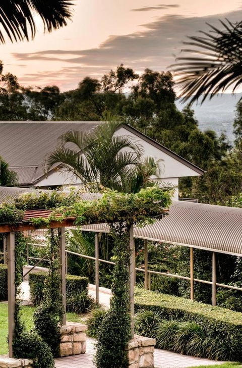 Mercure Clear Mountain Lodge - Accommodation Daintree 25