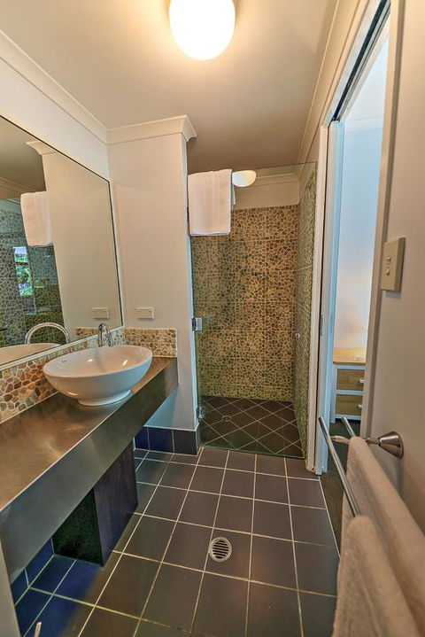 Mango Lagoon Sunbird Retreat - Accommodation Daintree 18