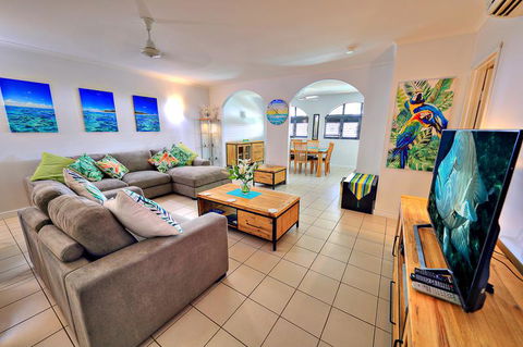 Mango Lagoon Sunbird Retreat - Accommodation Daintree 4