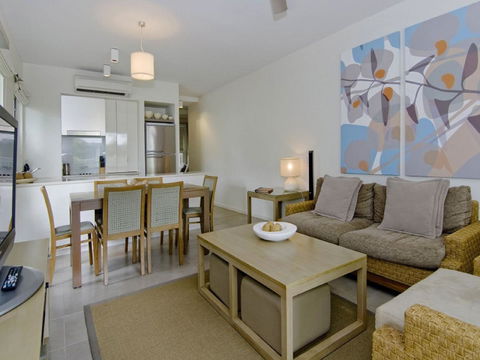 Beach Club Port Douglas Luxury Apartments - Accommodation Daintree 2