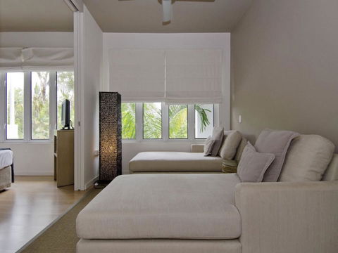 Beach Club Port Douglas Luxury Apartments - Accommodation Daintree 11