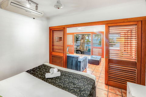 Paradise On The Beach Resort - Accommodation Daintree 10