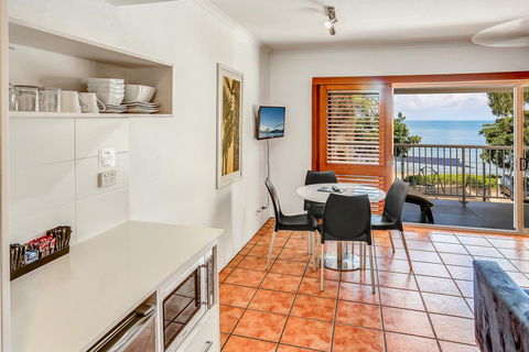 Paradise On The Beach Resort - Accommodation Daintree 13