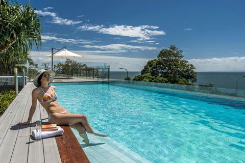 Oaks Redcliffe Mon Komo Suites - Accommodation Daintree 9