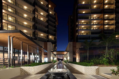 Oaks Redcliffe Mon Komo Suites - Accommodation Daintree 1
