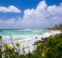 Rainbow Bay Backpackers - Accommodation Daintree