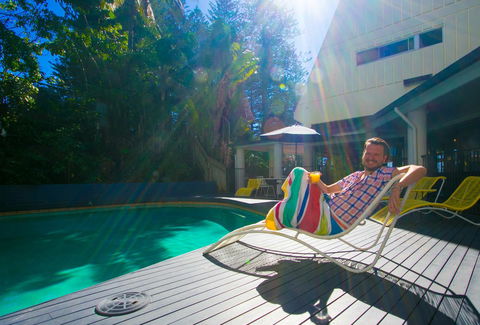 Rainbow Bay Backpackers - Accommodation Daintree 8