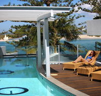 Rumba Beach Resort - Accommodation Daintree