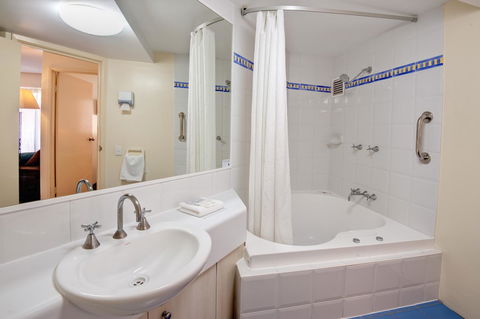 Nautilus Resort Mooloolaba - Accommodation Daintree 24