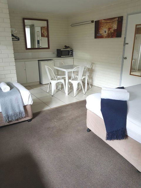 Twin Pines Motel - Accommodation Daintree 8