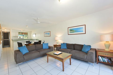 Seascape Holidays At Beachfront Terraces - Accommodation Daintree 11