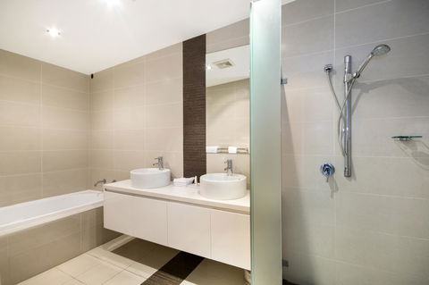 Redvue Holiday Apartments - Accommodation Daintree 29
