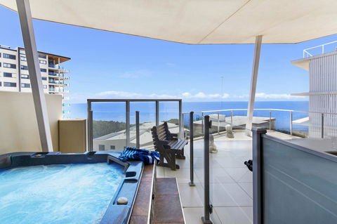 Redvue Holiday Apartments - Accommodation Daintree 13