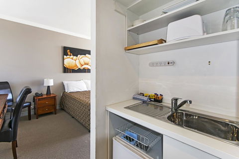 Redvue Holiday Apartments - Accommodation Daintree 25