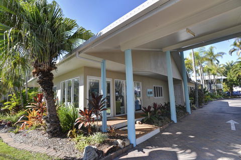 The Beach Motel Hervey Bay - Accommodation Daintree 37
