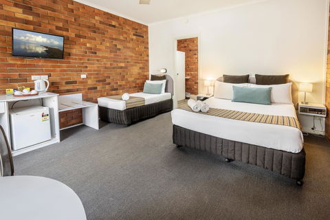 The Beach Motel Hervey Bay - Accommodation Daintree 43