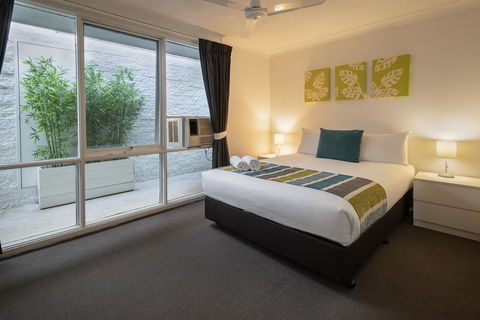 The Beach Motel Hervey Bay - Accommodation Daintree 1