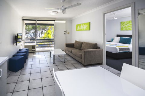 The Beach Motel Hervey Bay - Accommodation Daintree 35
