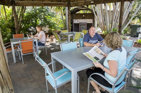 The Beach Motel Hervey Bay - Accommodation Daintree 34