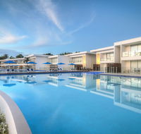 Pool Resort Port Douglas - Accommodation Daintree