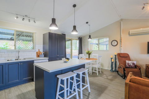 Bed & Breakfast 1 Bedroom Guest House - Accommodation Daintree 9