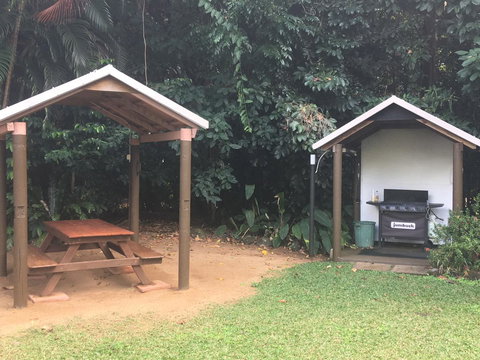 Eco Village Mission Beach - Accommodation Daintree 8