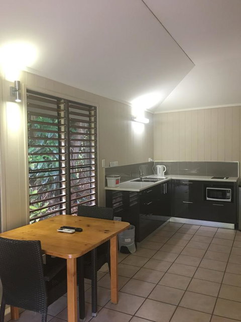 Eco Village Mission Beach - Accommodation Daintree 13