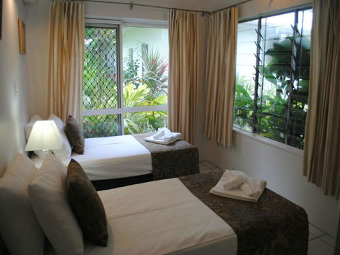 The Port Douglas Queenslander - Accommodation Daintree 18