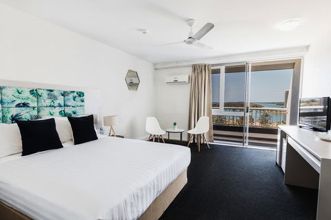 Greenmount Beach House - Accommodation Daintree 12