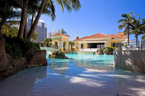Mantra Towers Of Chevron - Accommodation Daintree 10
