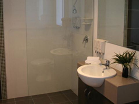 Drovers Motor Inn - Accommodation Daintree 4