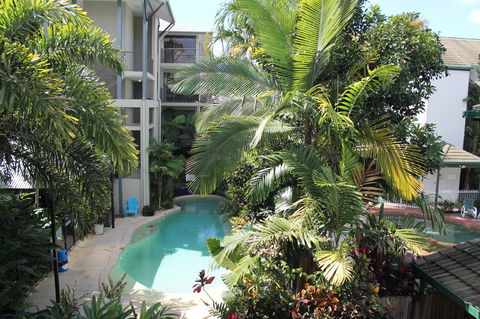 Sea Point On Trinity Beach - Accommodation Daintree 8
