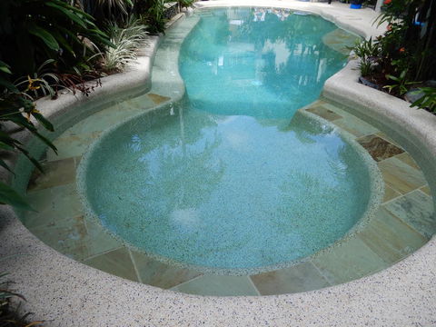 Sea Point On Trinity Beach - Accommodation Daintree 32