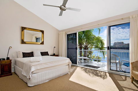 Skippers Cove Waterfront Resort - Accommodation Daintree 12
