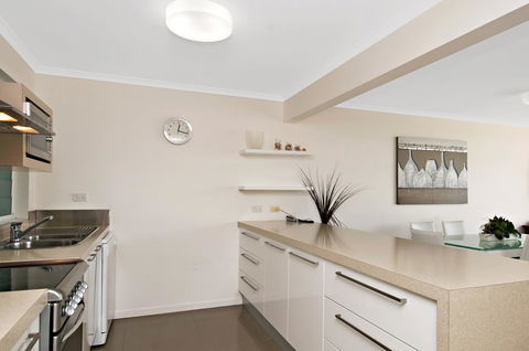 Skippers Cove Waterfront Resort - Accommodation Daintree 11