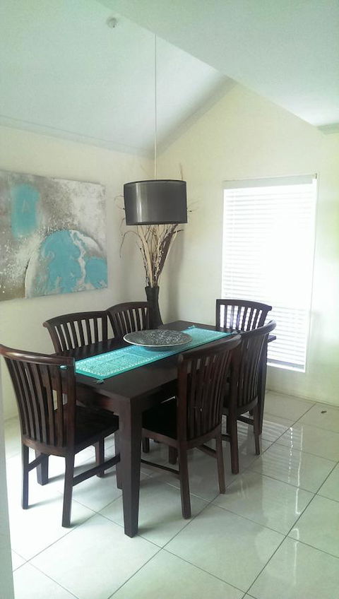 Skippers Cove Waterfront Resort - Accommodation Daintree 8