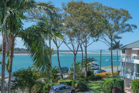 Munna Beach Apartments - Accommodation Daintree 2
