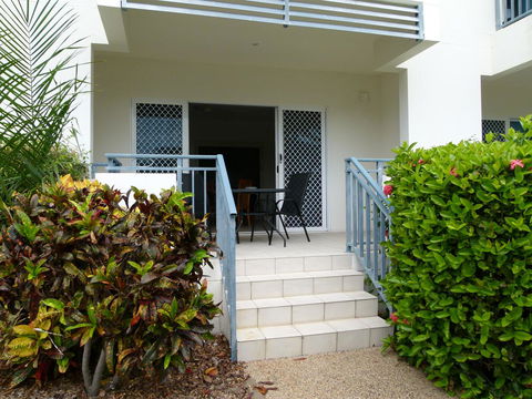 Madison Ocean Breeze Apartments - Accommodation Daintree 19