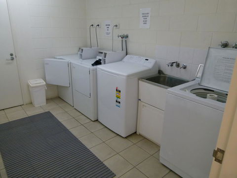 Madison Ocean Breeze Apartments - Accommodation Daintree 36