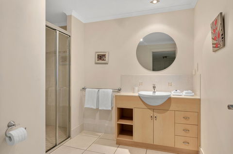 Bellevue At Trinity Beach - Accommodation Daintree 2